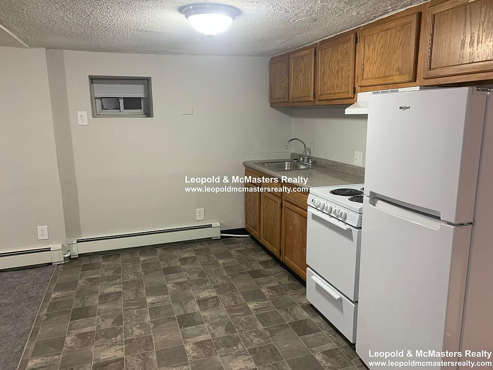 2nd image of 32 S Huntington Ave #2V