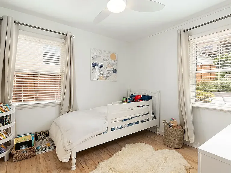 3062 Lucinda Ln — Photo 13