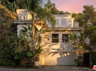 7003 La Presa Dr, Los Angeles, CA 90068