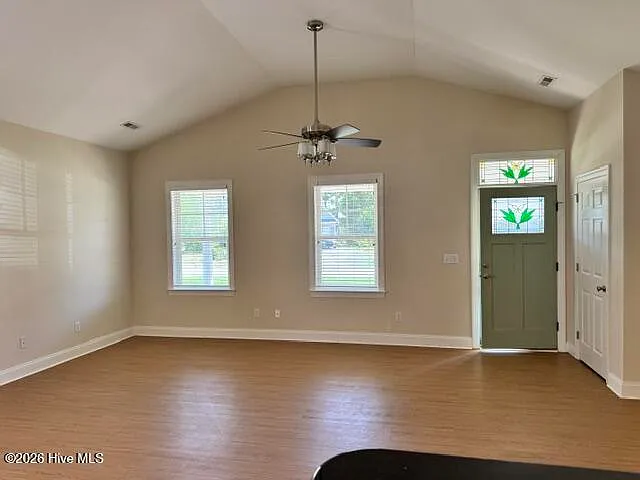 4975 N Hampton Dr SE — Photo 5