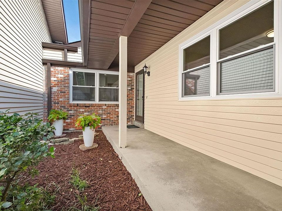 1st image of 1247 Fernview Dr