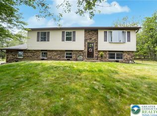 2227 Cheyenne Dr, Blakeslee, PA 18610