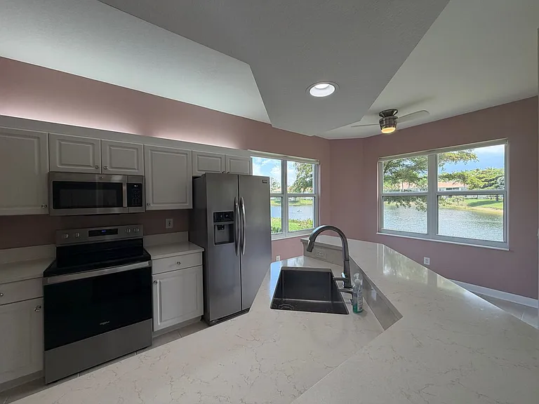 359 Dover Pl #101 — Photo 7