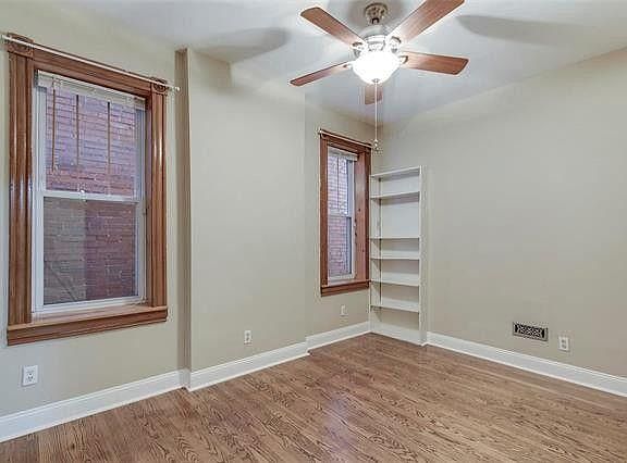 4th image of 4914 Devonshire Ave