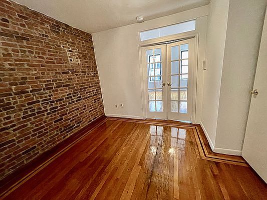 3rd image of 355 W 53rd St #4E