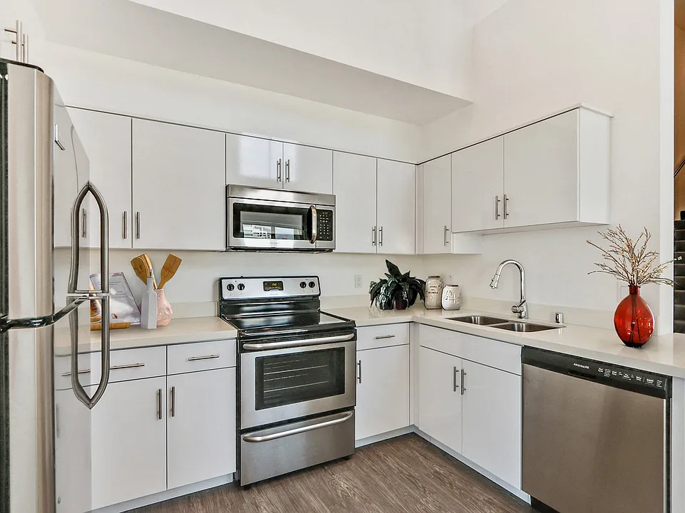 L Lofts
