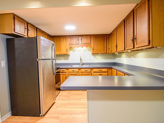 5th image of 8820 Garfield Dr APT 1