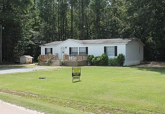 3rd image of 200 Ashley Road 6 E