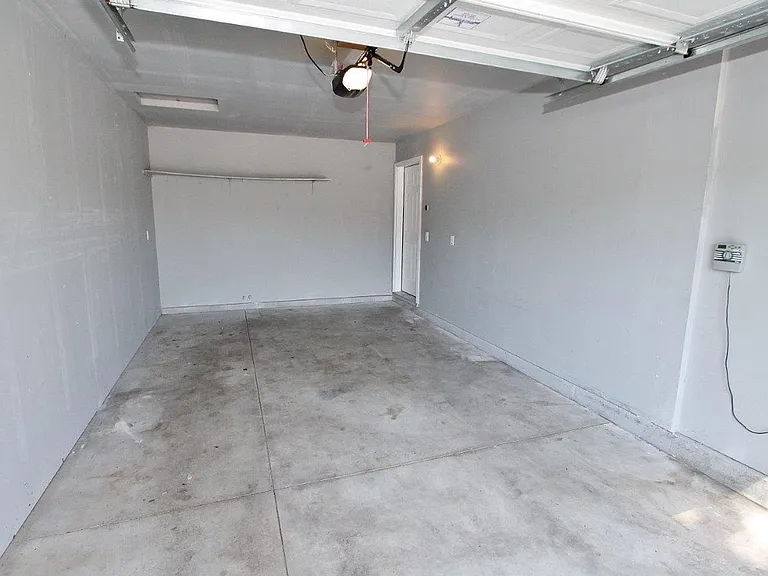 4016 Washington Ave — Photo 17