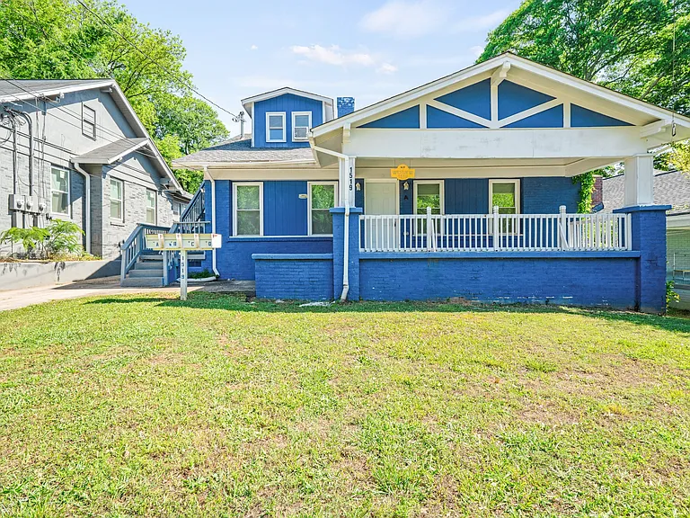 1519 Olympian Way SW #D — Photo 11
