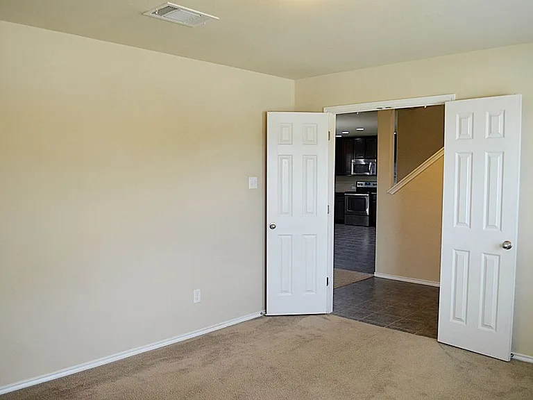 3610 Loma Gaile Ln — Photo 7