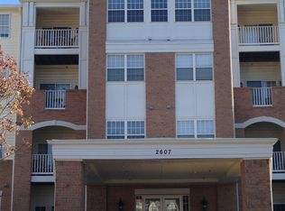 2607 Chapel Lake Dr APT 310, Gambrills, MD 21054