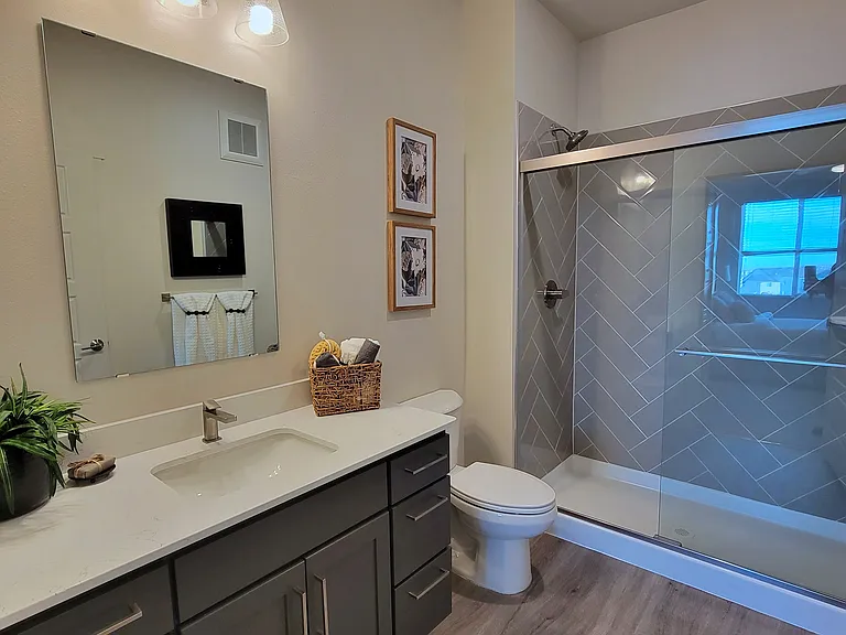 2BD CORNER