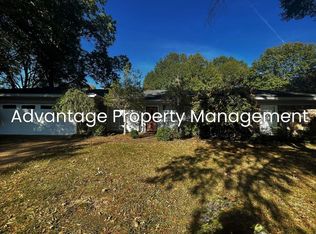 2928 Cross Village Cv, Germantown, TN 38138