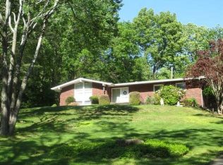 4 Highridge Rd, Spring Valley, NY 10977