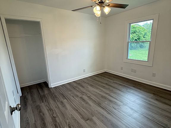 4th image of 2512 Briarwood Ave