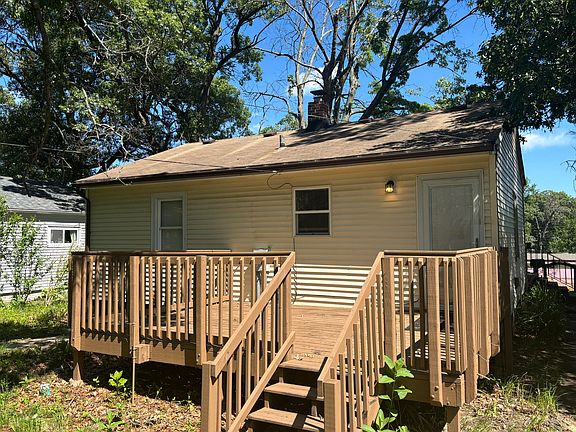2nd image of 1815 E 28th Ave