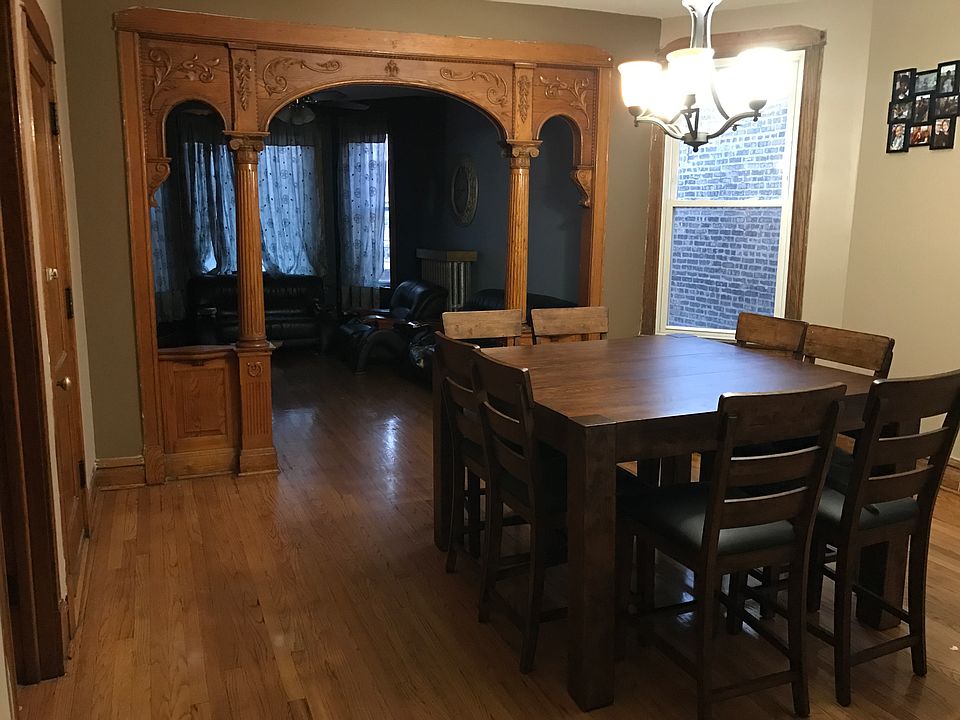 Dining Room Area