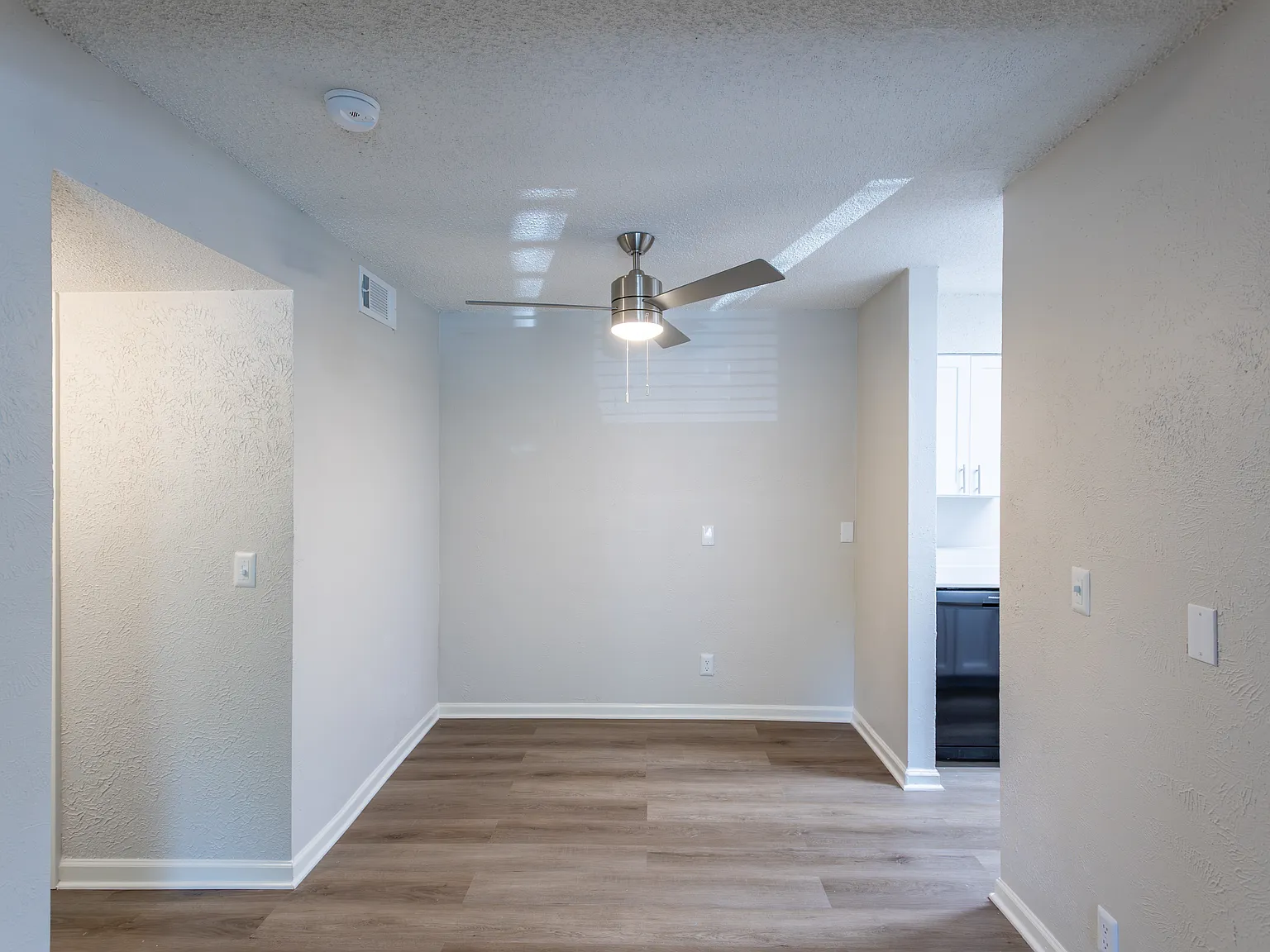 Parkwood Villa — Photo 2