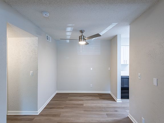 2nd image of 3258 Brick Church Pike APT E118