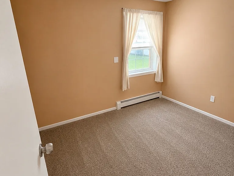 272 Davenport St #1 — Photo 9
