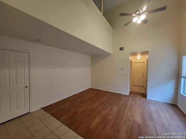 2 bed, 2.0 bath, 1061 sqft, $1,225 — Photo 4