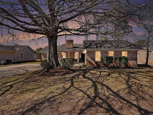 575 Circle Dr., Surfside Beach, SC 29575