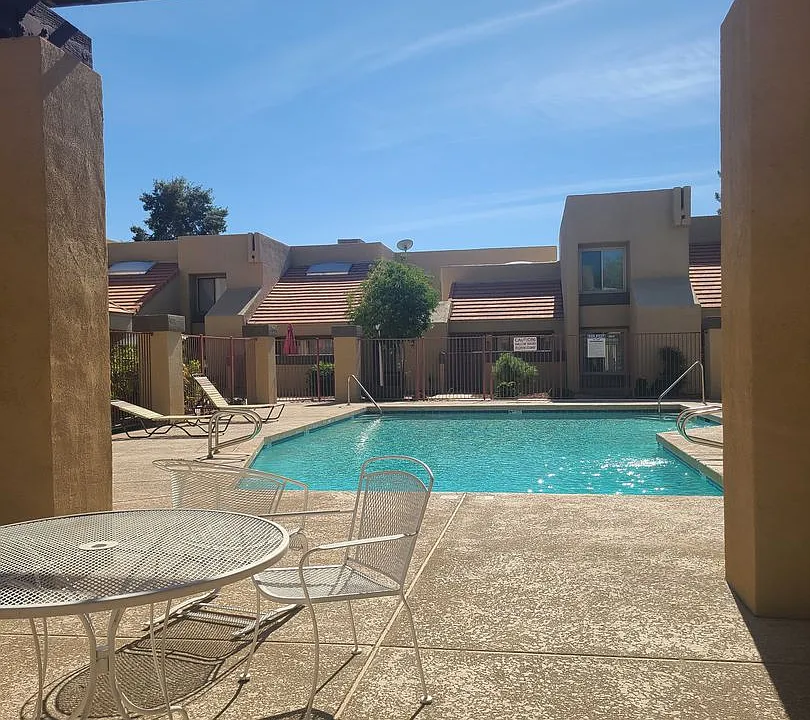 1432 W Emerald Ave #738