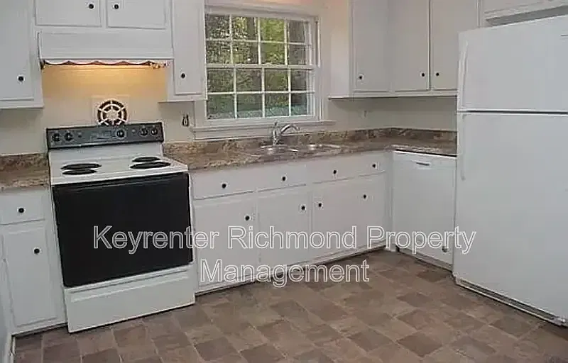 Studio, $1,850 — Photo 4