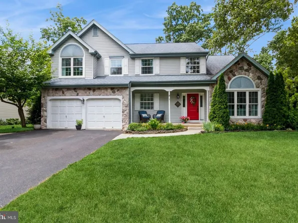 3 Pennsbury Pl, Sicklerville, NJ 08081