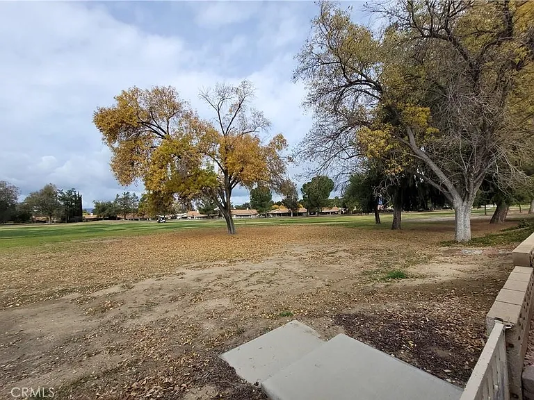 2624 Beech Tree St — Photo 18
