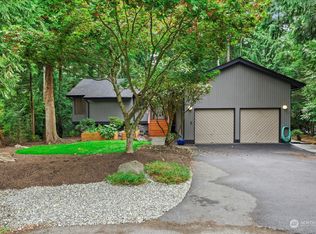 15111 62nd Ave W, Edmonds, WA 98026
