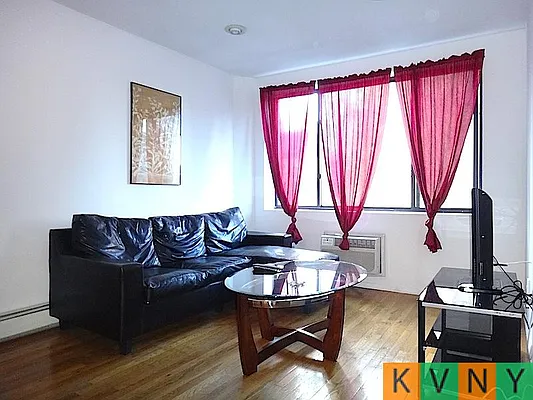 Rented by KVNY Soho | media 60