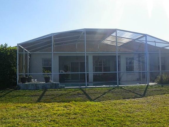 5th image of 5331 Coral Vine Ln