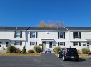 110 Granite St APT 17, Biddeford, ME 04005