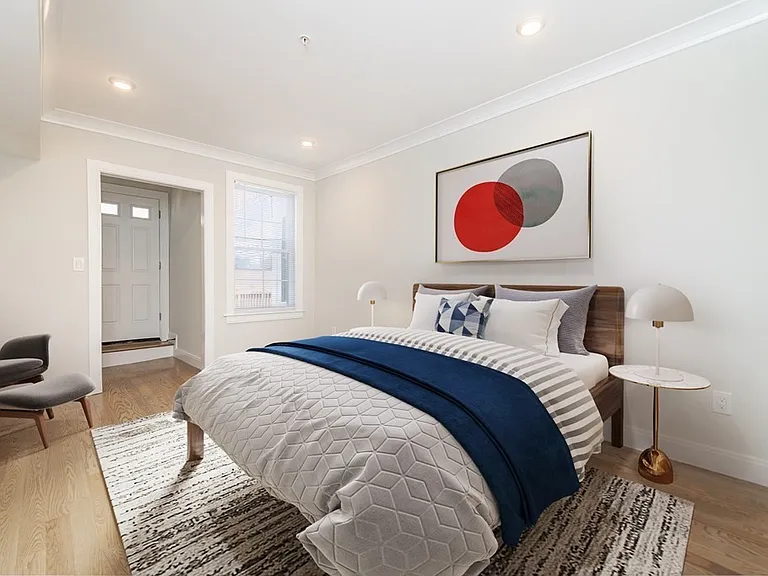 6 Rush St #1 — Photo 7