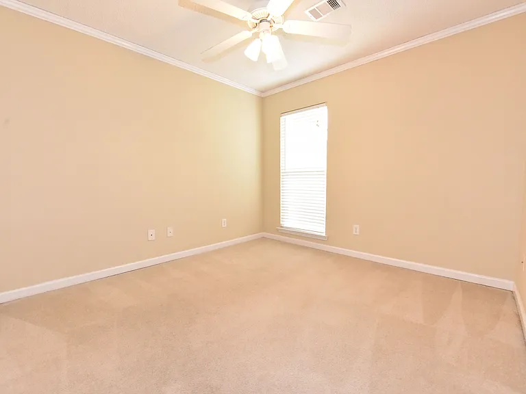 1754 Post Oak Ct — Photo 12