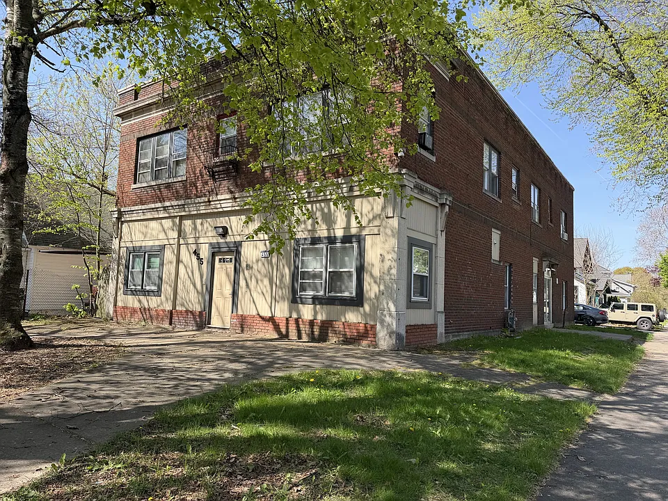 455-457 Post Ave #4