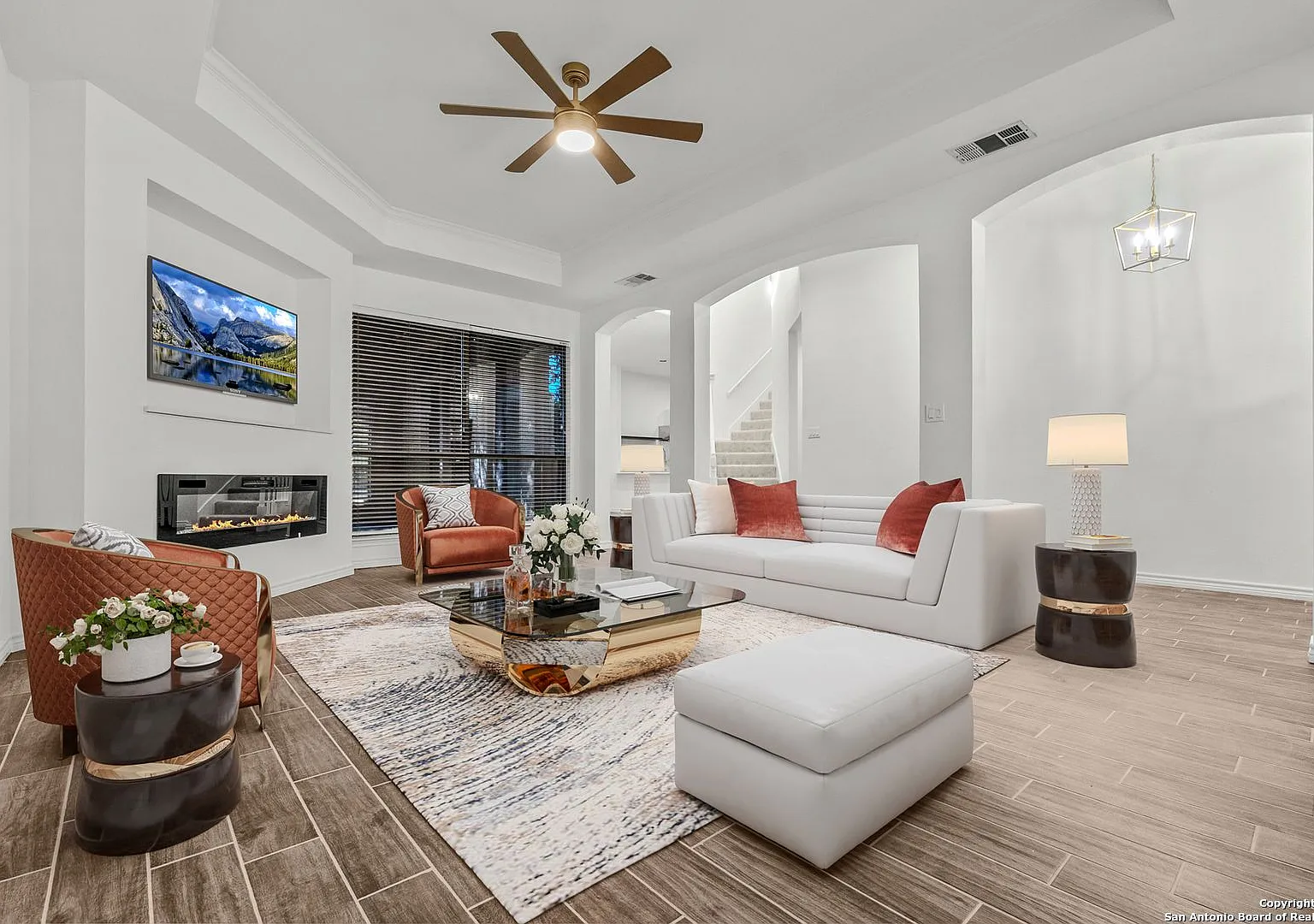 3Bed/2.5 Bath House Ready for Rent! — Photo 1