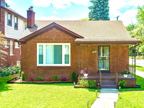 8365 Normile St, Detroit, MI 48204