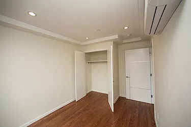 Rented by Kinyu Realty