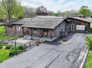102 S Woodland Trl, Monticello, IN 47960