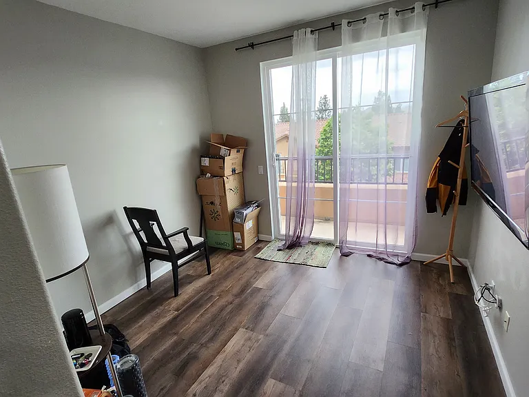 12048 Preston St — Photo 28