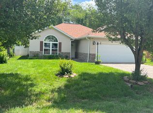 175 Eric Loop, Kirbyville, MO 65679