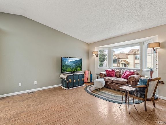 5th image of 109 N Quicksilver Avenue