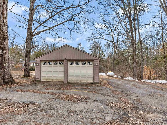 3rd image of 65 Bigelow Hill Road