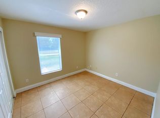 1088 Courtland Blvd, Deltona, FL 32738