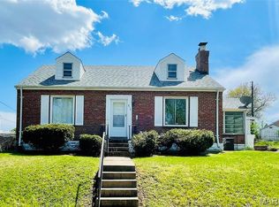 818 Riverview Blvd, Saint Louis, MO
