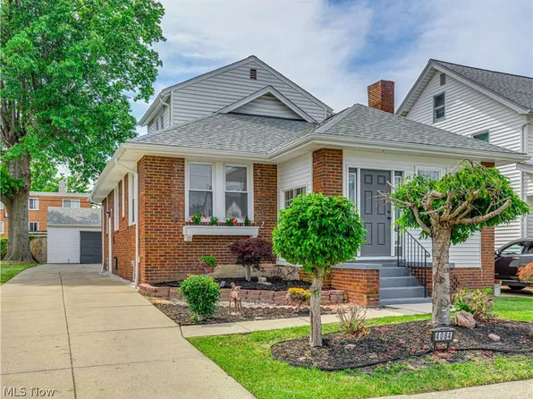 4084 W 50th St, Cleveland, OH 44144