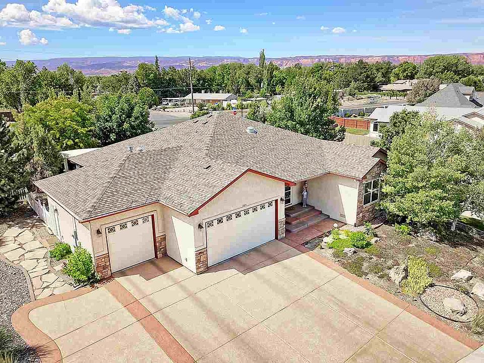 2nd image of 2621 Wisteria Ct